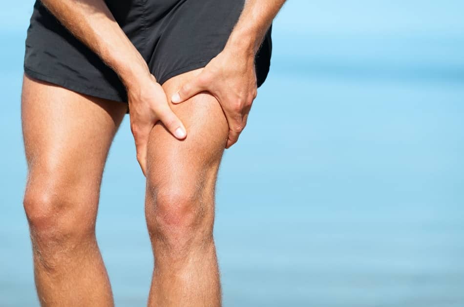 Démystifier les crampes aux jambes : comprendre les causes et trouver le soulagement